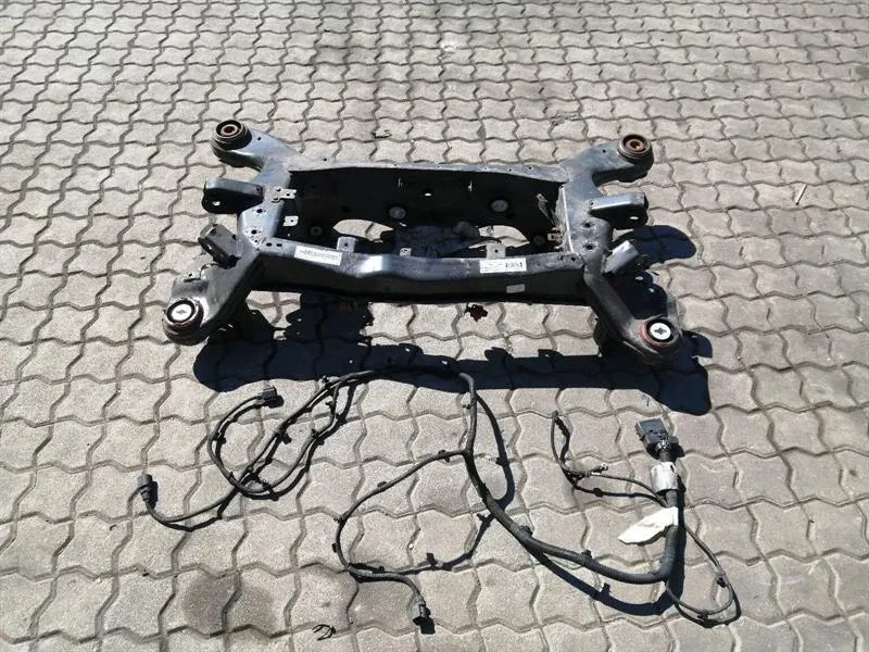 MASERATI QUATTROPORTE VI M156 subframe rear 06701029230 axle frame rear axle