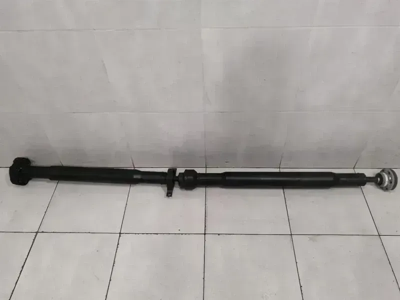 Maserati Quattroporte MASERATI QUATTROPORTE VI M156 Propshaft 670039450 gimbal shaft Body type: Saloon
Fuel: Diesel