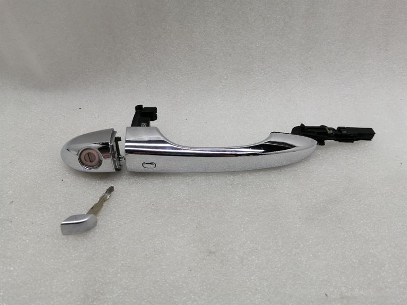 Maserati Quattroporte Maserati Quattroporte VI M156 Front Right Door Handle Keyless 670075322 Door Handle Body type: Saloon
Fuel: Diesel