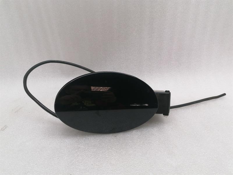 Maserati Quattroporte 2012-2024 MASERATI QUATTROPORTE VI M156 Fuel filler cap 670036168 Tankdeckel Tankklappe