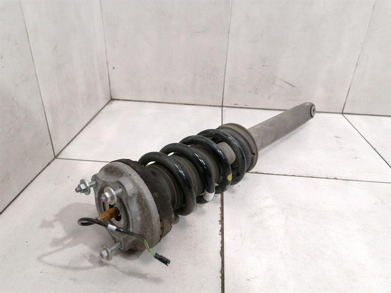 Maserati Quattroporte MASERATI QUATTROPORTE VI M156 Absorber Front 670005455 Stossdämpfer Vorne EDC Body type: Saloon
Fuel: Diesel