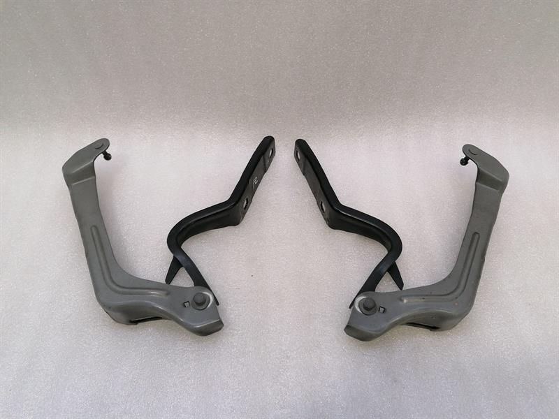 Maserati Quattroporte VI M156 Bonnet Hinge Set 670001873 Hood Hinge Set