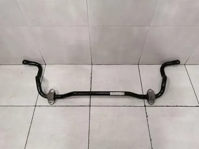 Mercedes-Benz A (W176) Mercedes S-Class W222 Anti Roll Bar Front A2223231265 Front Anti Roll Bar Body type: Saloon
Fuel: Diesel