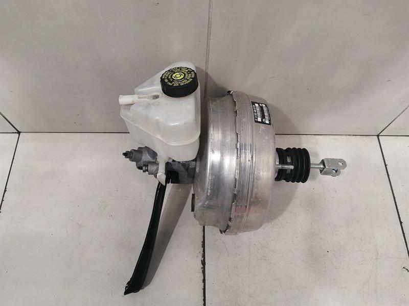 Mercedes-Benz A (W176) Mercedes S-Class W222 Brake Servo A2224300330 Brake Booster Body type: Saloon
Fuel: Diesel