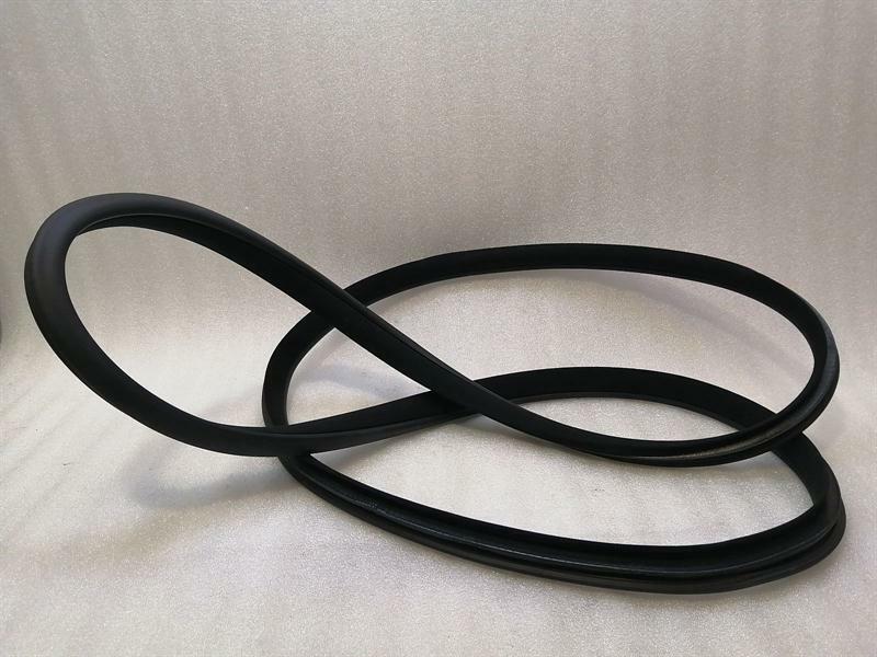 Mercedes-Benz A (W176) Mercedes S-Class W222 Rear Door Seal A2226970351 Rear Door Seals Body type: Saloon
Fuel: Diesel