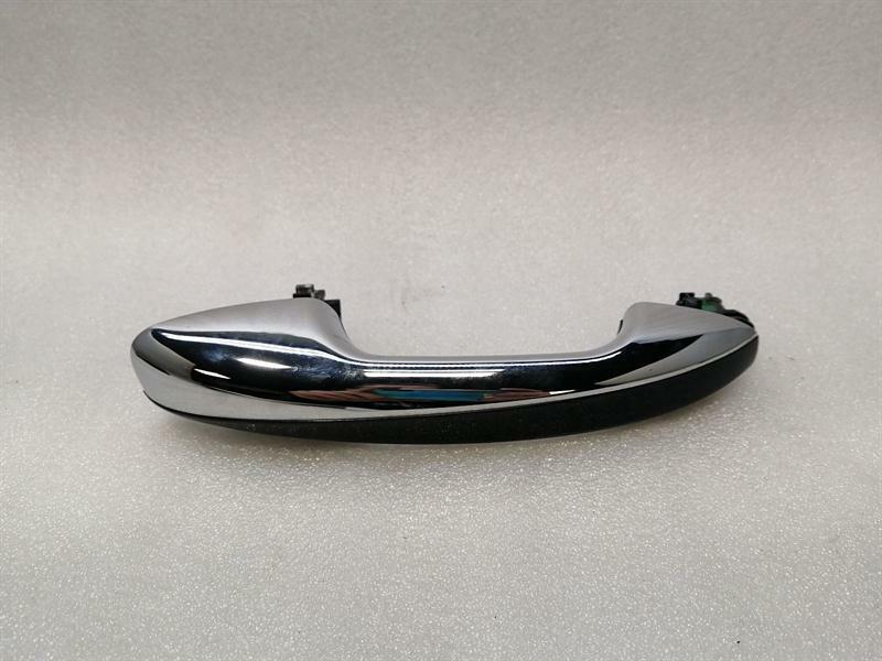 Mercedes-Benz A (W176) Mercedes S-Class W222 RRH Door Handle A0997605601 Rear Door Handle Re Keyless-Go Body type: Saloon
Fuel: Diesel
