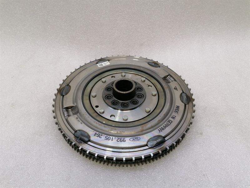 Porsche 911 (991) Porsche 911 992 Flywheel 992105264 flywheel 3.0 Body type: Coupe
Fuel: Petrol