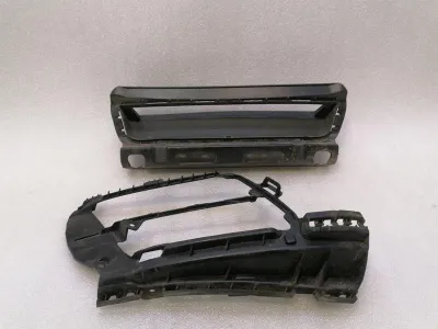 Porsche 911 992 държач скоба 992807954A държач носач задна броня