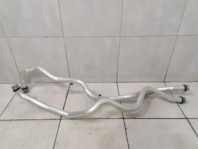 Porsche 911 (991) Porsche 911 992 Cooling Pipe Set 992121567 Cooling Water Hose Hose Set Body type: Coupe
Fuel: Petrol