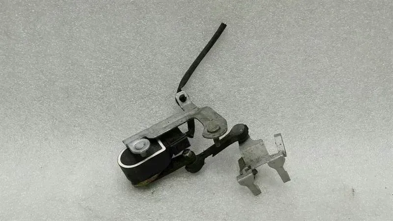 Mercedes-Benz S Coupe (C217) Sensor Mercedes E Class W238 Xenon Level Left A0009053...