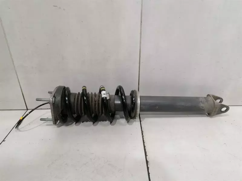 Porsche 911 (991) Porsche 911 992 shock absorber rear 992512015K shock absorber rear PASM EDC Body type: Coupe
Fuel: Petrol