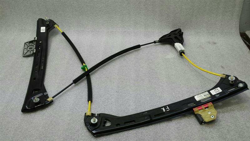 Mercedes-Benz S Coupe (C217) Right Front Door Winder Mercedes W238 Convertible FRH Door Winder A2057...