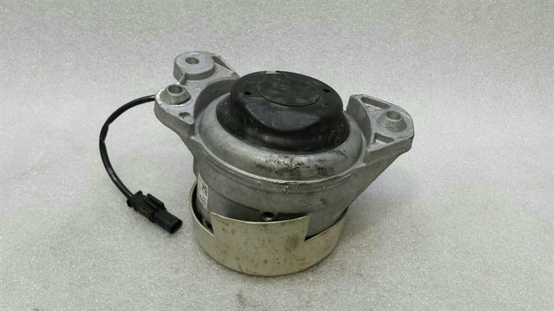 Mercedes-Benz S Coupe (C217) Engine Mount Mercedes W238 Left Engine Mount A2382401200 Eng...