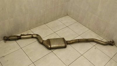 Mercedes E W238 Down Pipe A2384903001 Układ wydechowy Tłumik OM642 DIESEL