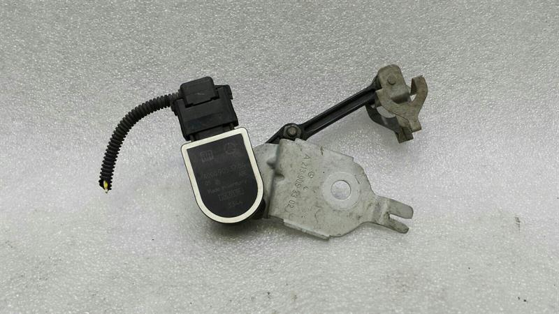 Mercedes-Benz S Coupe (C217) Sensor Mercedes E Class W238 Headlight Level Sensor A0...
