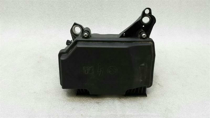 Mercedes E Class W238 Fuse Box A2135400124 Fuse Box