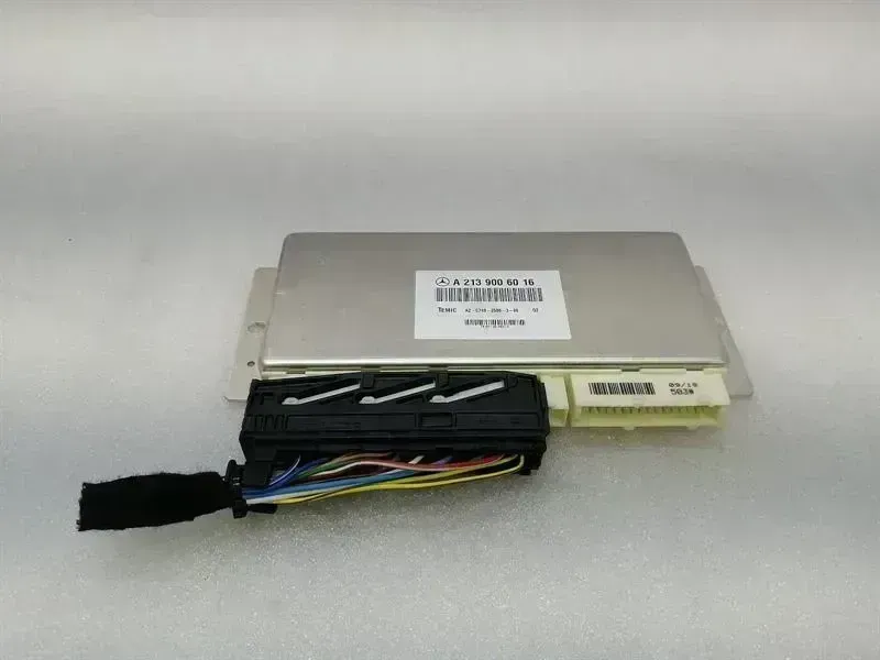 Mercedes-Benz S Coupe (C217) Electronic module Mercedes E W238 W213 Suspension Module A2139006...
