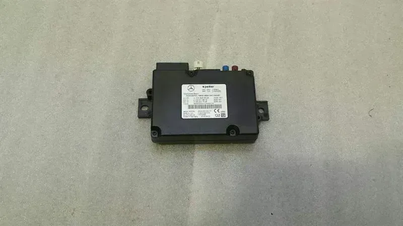 Mercedes-Benz A (W176) Mercedes GLS X166 Communication Module A2059000524 Communication Control Unit Body type: SUV
Fuel: Diesel