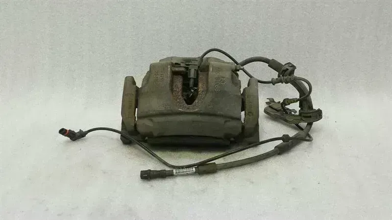 Mercedes-Benz A (W176) Mercedes GLS X166 right front caliper A1664210481 caliper front right Body type: SUV
Fuel: Diesel