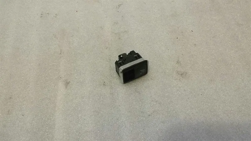 Mercedes GLS X166 RRH seat switch A1668201310 seat switch rear right