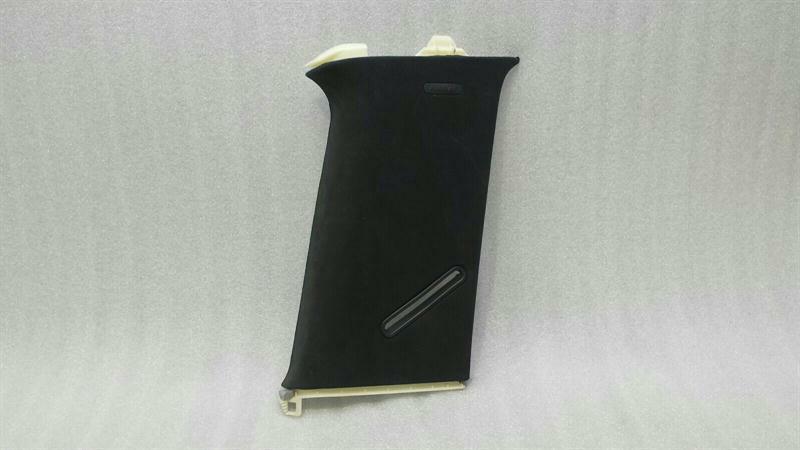 Mercedes-Benz A (W176) Mercedes GLS X166 C Pillar Cover LI A1666903725 Left C Post Cover Alcantara Body type: SUV
Fuel: Diesel