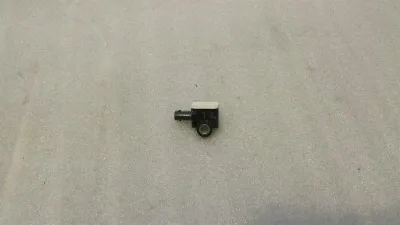 Mercedes GLS X166 Crash Sensor A1668210151 Impact Sensor