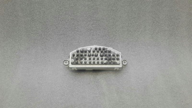 BMW 3 (F30 / F31) BMW 3 Series F30 Heater Resistor 9276112 Fan Controller