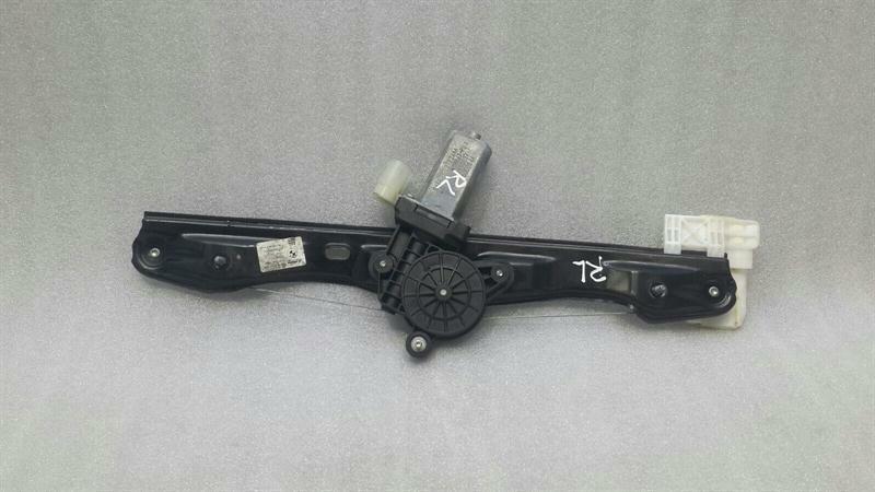 BMW 3 (F30 / F31) BMW 3 Series F30 F80 Left Rear Door Winder 7351049 Window Regulator Rear Left