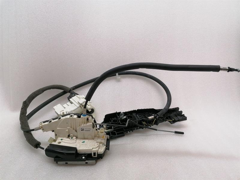 Maserati Ghibli Maserati Ghibli M157 front left door lock 670038411 RHD RIGHT HAND DRIVE