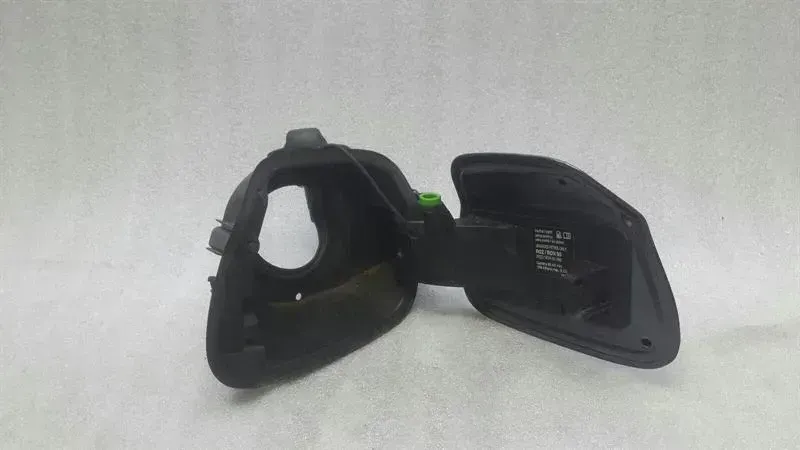 BMW Z4 (E89) BMW Z4 E89 fuel filler cap 7191267 fuel cap tank flap flap Body type: Convertible
Fuel: Petrol