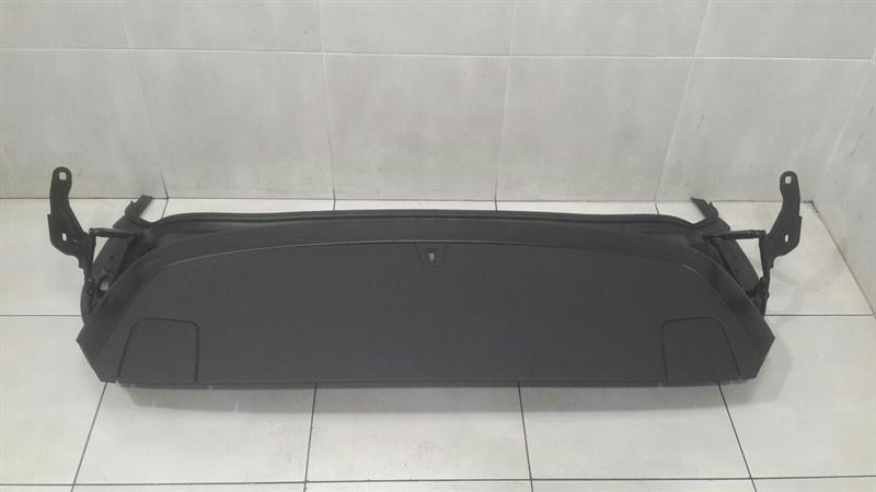 BMW Z4 (E89) BMW Z4 E89 folding top compartment 7220790 cover flap roof flap Body type: Convertible
Fuel: Petrol