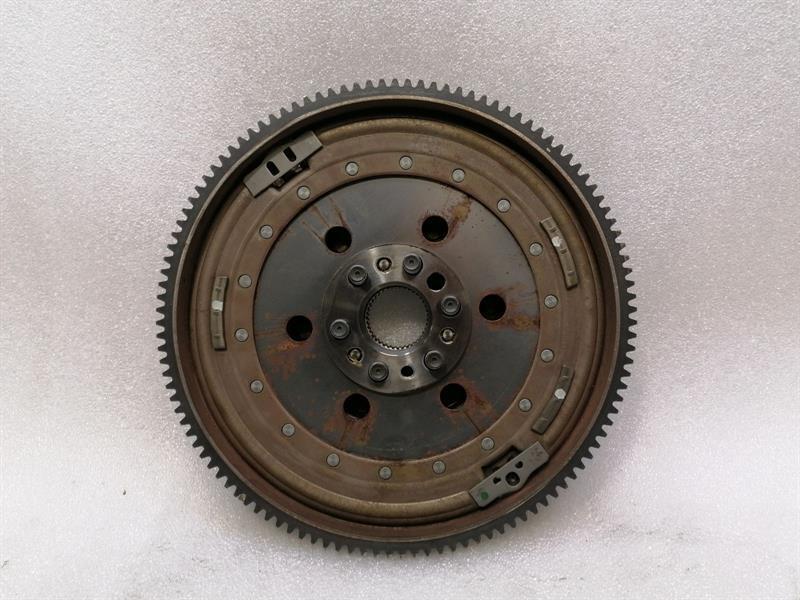 BMW 4 (F32 / F33 / F36) BMW M4 F82 Flywheel 2283829 Flywheel Dual Mass Flywheel Twin Mass Flywheel Body type: Coupe
Fuel: Petrol
