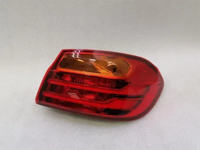 Feu arrière droit BMW M4 F82 7296098 feu arrière droit