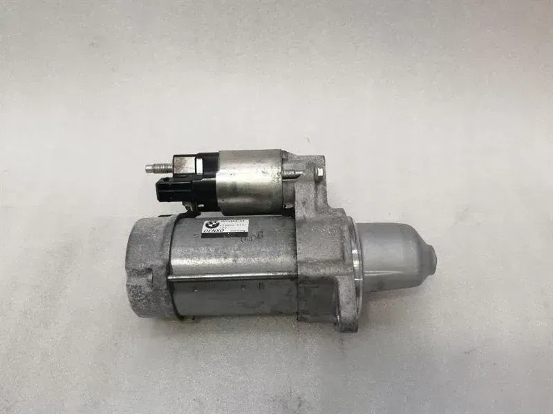 BMW 3 (F30 / F31) BMW 3 Series M3 F80 starter engine 7631558 starter Body type: Saloon
Fuel: Petrol