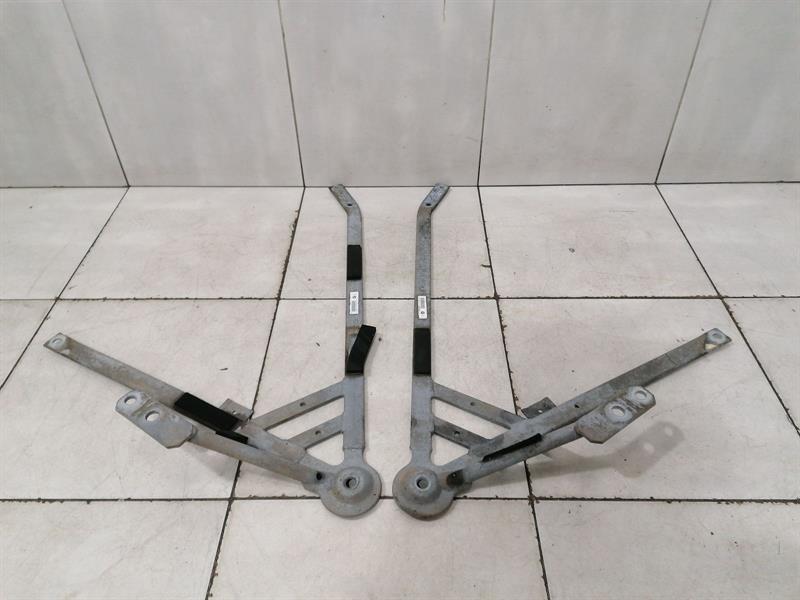 BMW 3 (F30 / F31) BMW 3 Series F80 M3 F30 Holder Bracket 67228464607 Holder Beam Body type: Saloon
Fuel: Petrol