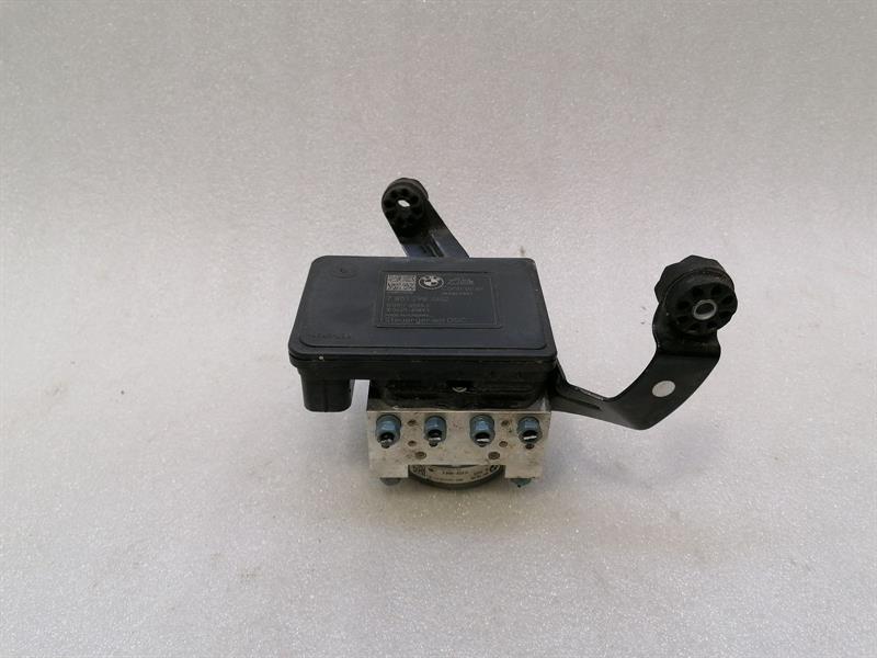 BMW 3 (F30 / F31) BMW 3 Series F80 M3 F30 A.B.S pump 7851298 ABS pump hydraulic block Body type: Saloon
Fuel: Petrol