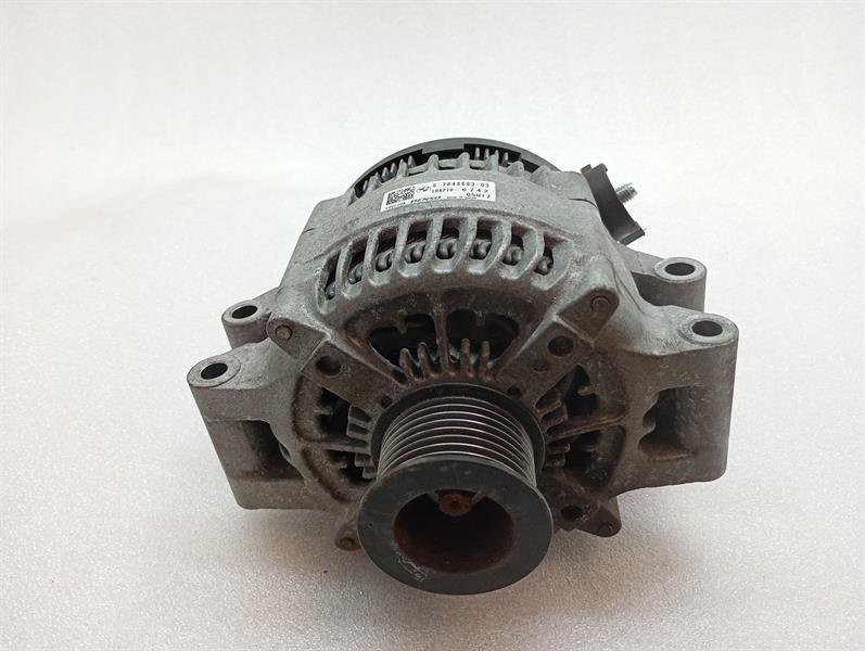 BMW 3 (F30 / F31) BMW 3 Series F80 M3 F30 Alternator 7848603 Lichtmaschine 210 A Body type: Saloon
Fuel: Petrol
