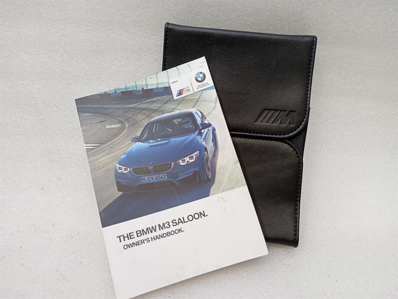 BMW 3 (F30 / F31) BMW 3 Series F80 M3 F30 SERVICE BOOKLET MANUAL Body type: Saloon
Fuel: Petrol