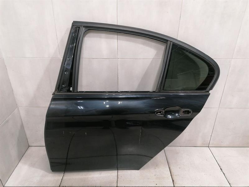 BMW 3 (F30 / F31) BMW 3 Series F80 M3 F30 Left Rear Door 41007298513 Door Rear Left Body type: Saloon
Fuel: Petrol