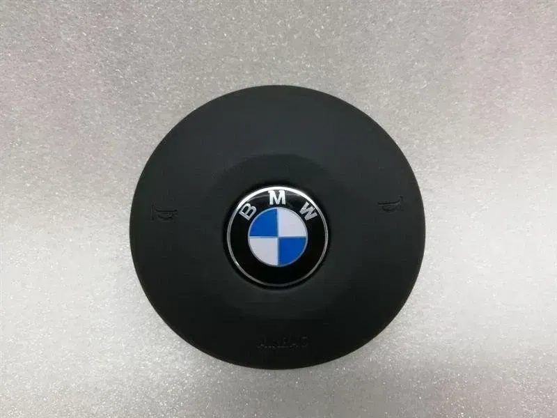 BMW 4 (F32 / F33 / F36) BMW M4 F82 Module 33784579505 Steering Wheel Module Body type: Coupe
Fuel: Petrol