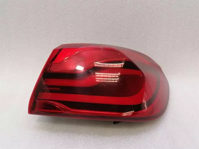 BMW M4 F82 Right Rear Light 8496524 taillight rear right lci