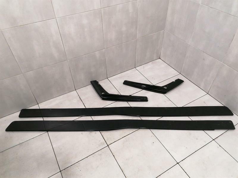 BMW 4 (F32 / F33 / F36) BMW M4 F82 side skirts extension set side sills blind set aftermarket