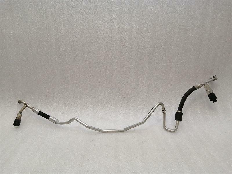 Porsche 911 (991) Porsche 911 991 A/C pipe 99157310905 air conditioning line air conditioning Body type: Coupe
Fuel: Petrol