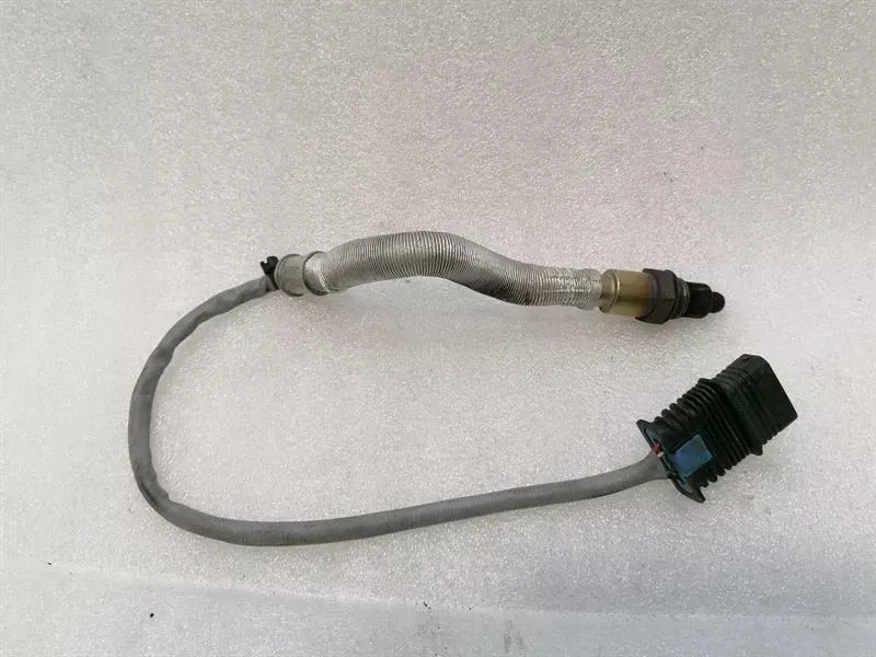 BMW 4 (F32 / F33 / F36) BMW M4 F82 LAMBDA SENSOR 78487 HO2S Body type: Coupe
Fuel: Petrol