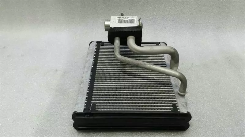Porsche 911 (991) Porsche 911 991 A/C Evaporator 326539 Climate Evaporator GF224001 Body type: Coupe
Fuel: Petrol