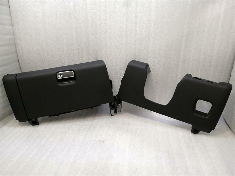 Porsche 911 991 Glovebox with Knee Cover Leather 99155220315 RHD RIGHT HANDLEBAR