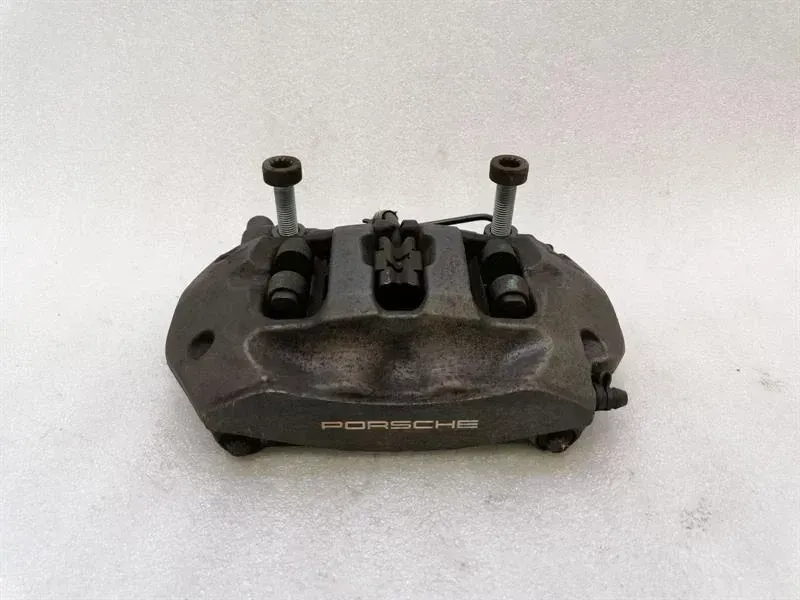 Porsche Cayenne Porsche Cayenne 958 92A brake caliper rear left 95835242320 brake caliper rear Body type: SUV
Fuel: Diesel