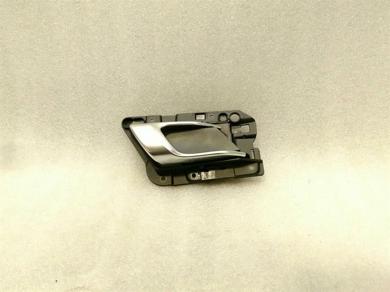 Porsche Macan 95B front right door inner handle 95B837020 door handle front right