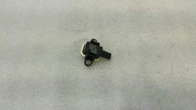 Porsche Macan 95B sadursmes sensors 4H0955557 trieciena sensors SRS