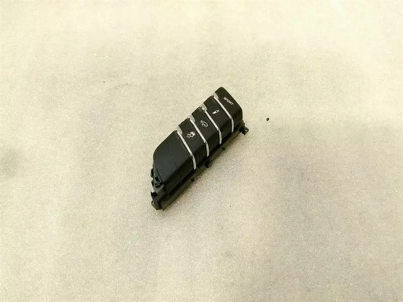 Porsche Macan Switch